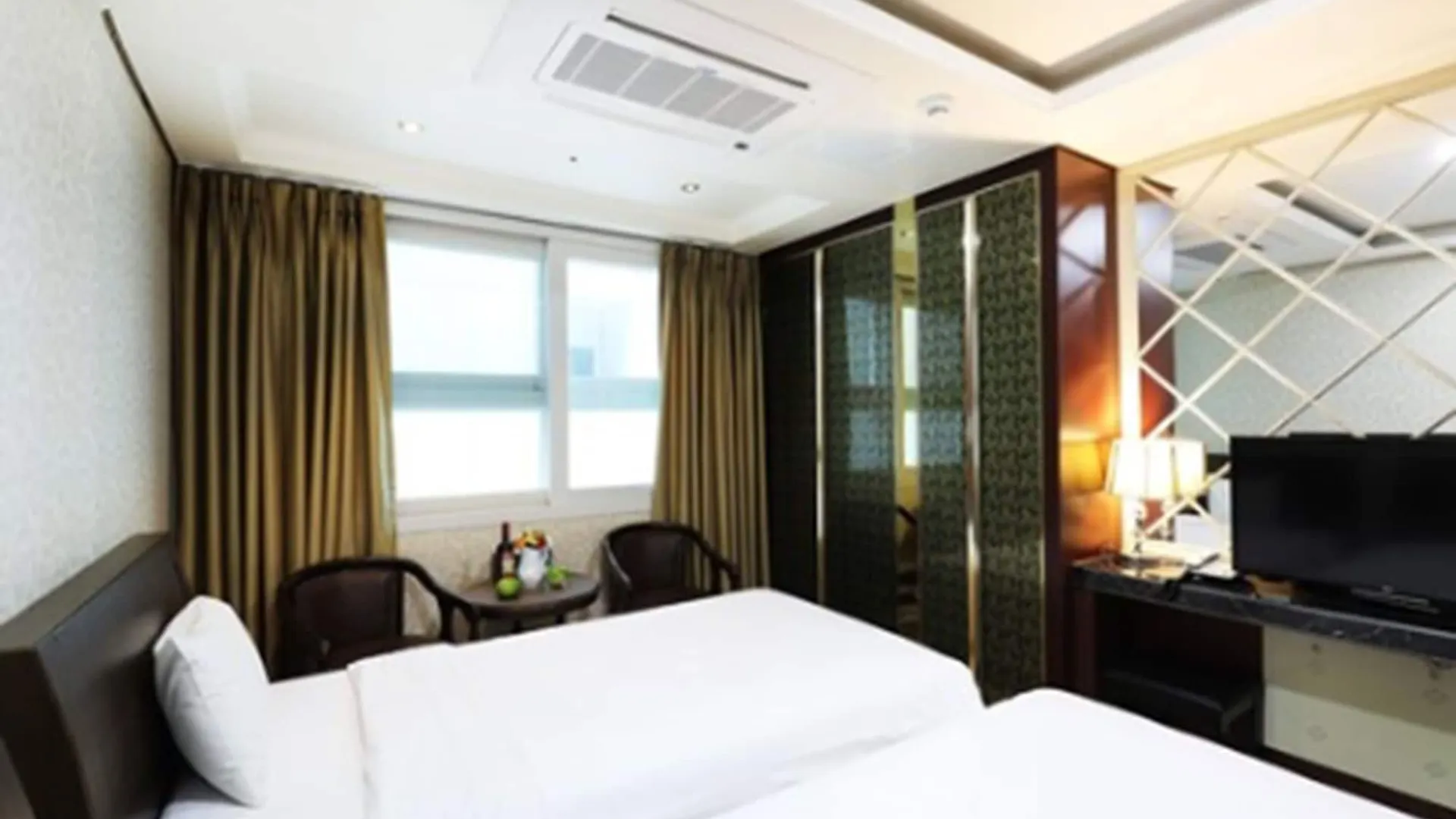 Intercity Seoul Hotel