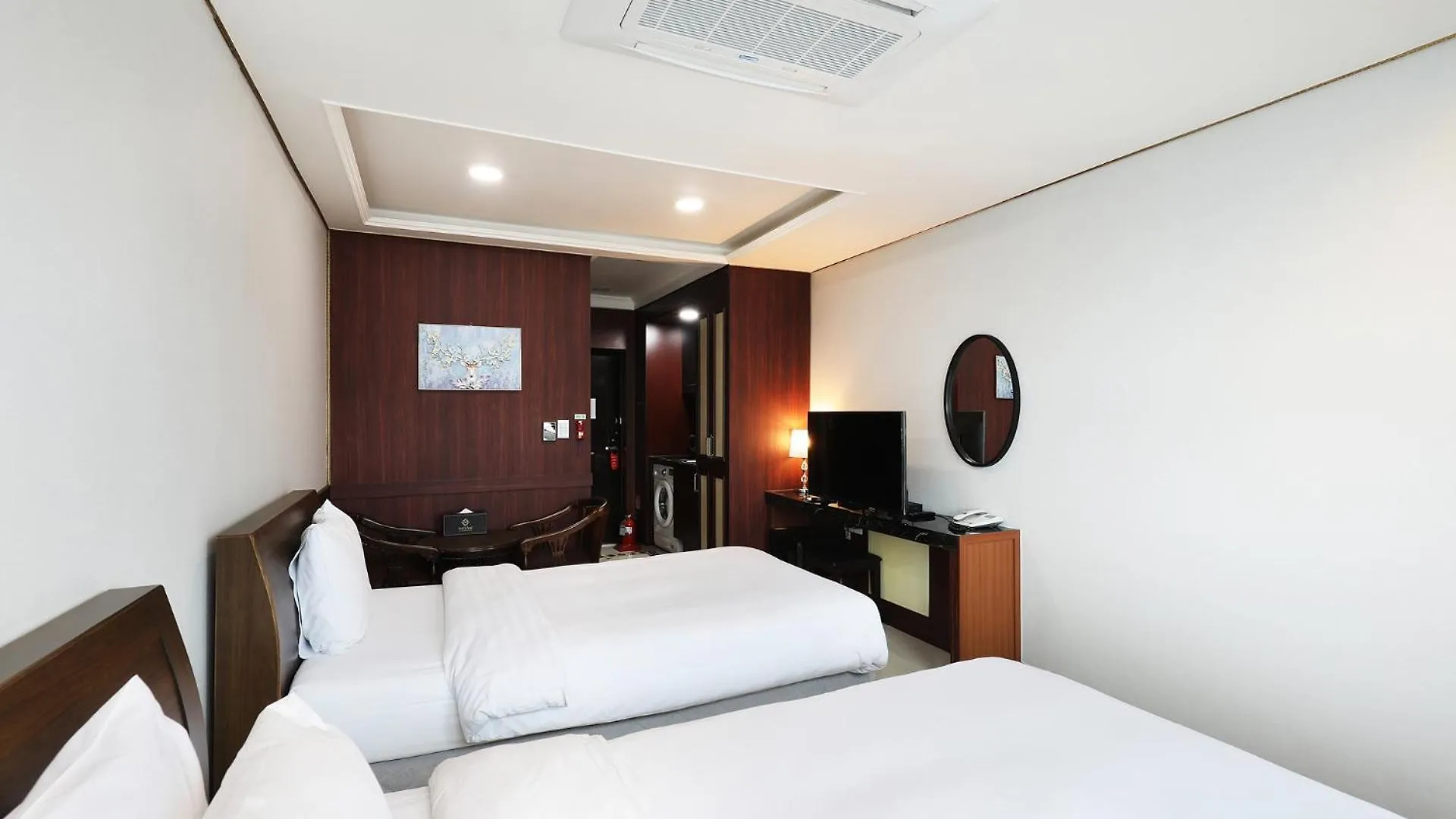 Intercity Seoul Hotel