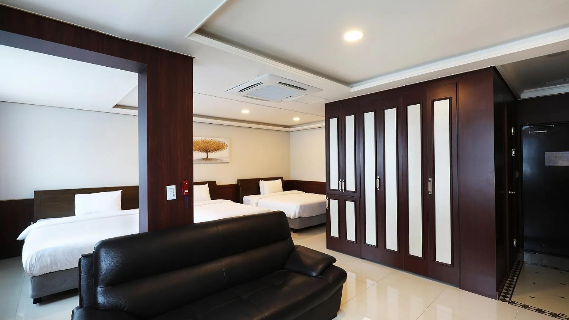 Intercity Seoul Hotel